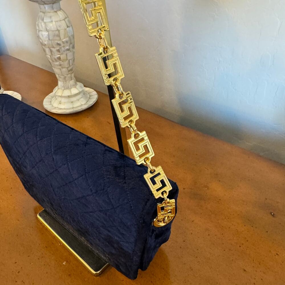 Very Rare Vintage Gianni Versace Blue Velvet Gold Chain Shoulder Bag - Picture 5 of 10
